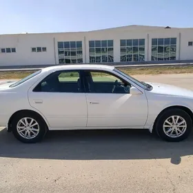 Toyota Camry 1997