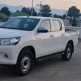 Toyota Hilux 2019