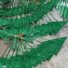 Owerlok sapak goyulyan