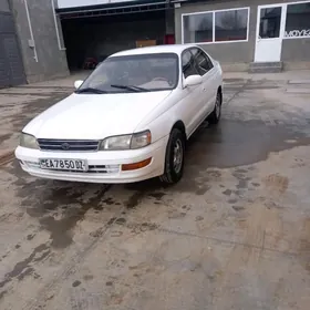 Toyota Corona 1993