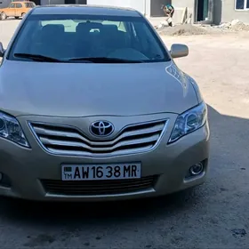 Toyota Camry 2011