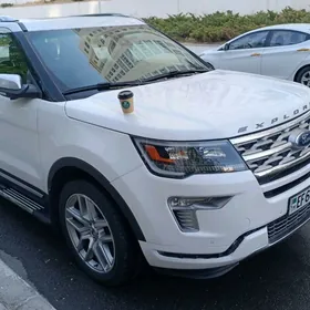 Ford Explorer 2018