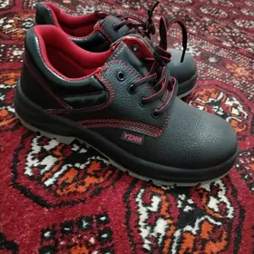 Kowus ayakgap isciler ucuyn