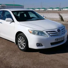 Toyota Camry 2011