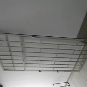 Железная дверь-решетка