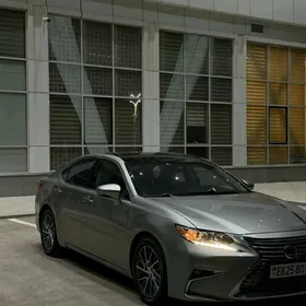 Lexus ES 350 2016