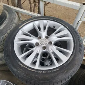 2010 лексус диска покришка