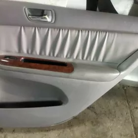 Duty kemri sidenya salony