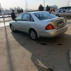 Toyota Avalon 2000