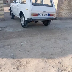 Lada Niva 1986