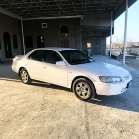 Toyota Camry 1997