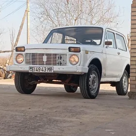Lada Niva 1986