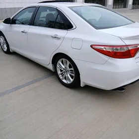 Toyota Camry 2017
