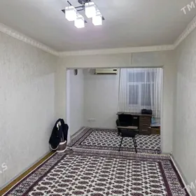 Arenda Gurtly magazin ucin