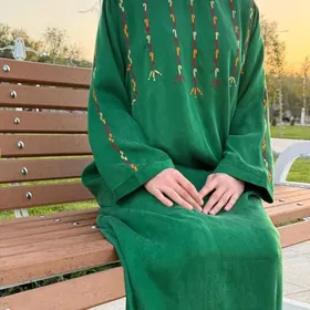 Tayyn tikilen gulyupek