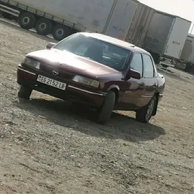 Opel Vectra 1991