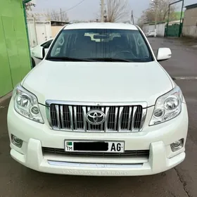 Toyota Land Cruiser Prado 2012