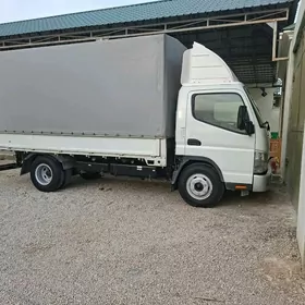 Mitsubishi Canter 2023