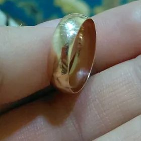 Gyzyl abruçalka nika yuzuk