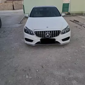 Mercedes-Benz E350 2010