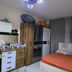 3 комн.+1 ,мир 4