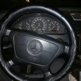 Mercedes-Benz 230E 1994