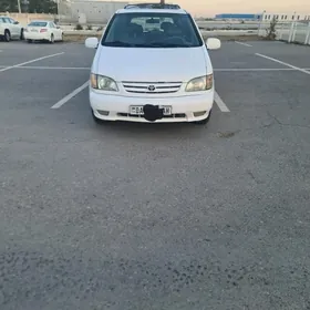 Toyota Sienna 2003