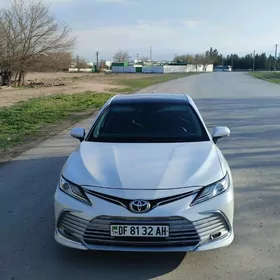 Toyota Camry 2023