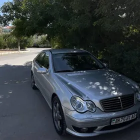 Mercedes-Benz C-Class 2003