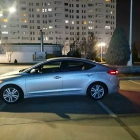 Hyundai Elantra 2018