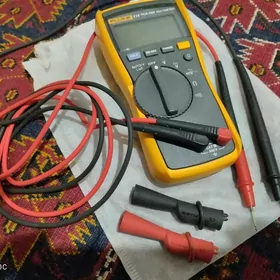 FLUKE TESTER