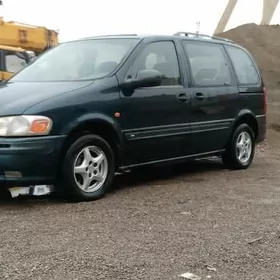 Opel Sintra 1999