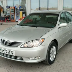Toyota Camry 2004