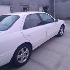 Toyota Camry 1998