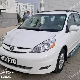 Toyota Sienna 2009