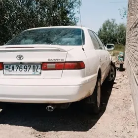 Toyota Camry 1997