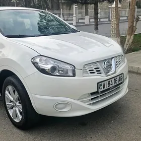 Nissan Qashqai 2010