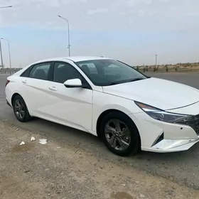 Hyundai Elantra 2021