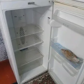 холодильник LG