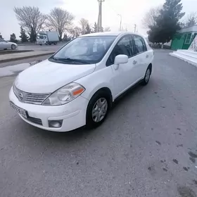 Nissan Versa 2010