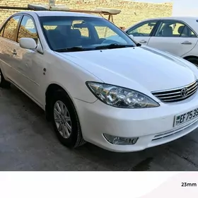 Toyota Camry 2005