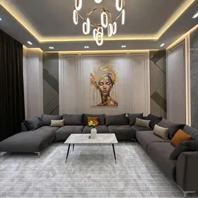 Podwoyskiy 4 kom elitka 2 etaj