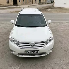 Toyota Highlander 2012