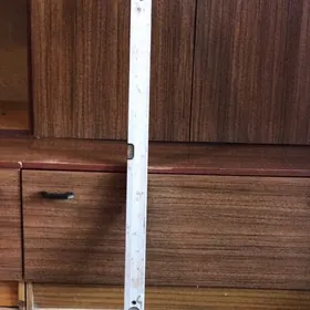 уровень строительный