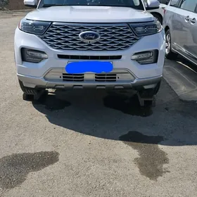 Ford Explorer 2021