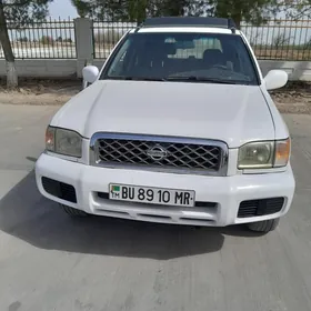 Nissan Pathfinder 2003