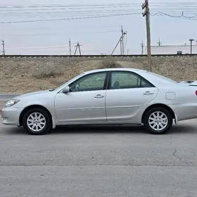 Toyota Camry 2003