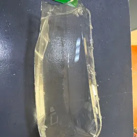 Стекло фары  BMW G30 левое