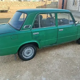 Lada 2104 1986