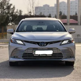 Toyota Camry 2022